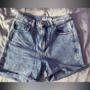 Mom jeans shorts